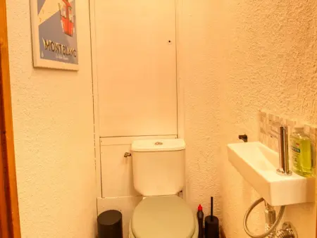 Appartement rénové avec WiFi près du ski-bus, Appartement 6 personnes à Morillon Village - Photo 11