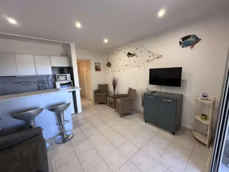 Studio climatisé 30m² avec piscine à 50m de la plage - Photo 4