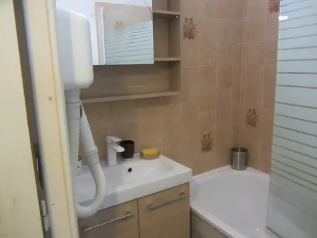 Studio 2 étoiles pour 4 pers. avec balcon et parking couvert - Photo 5