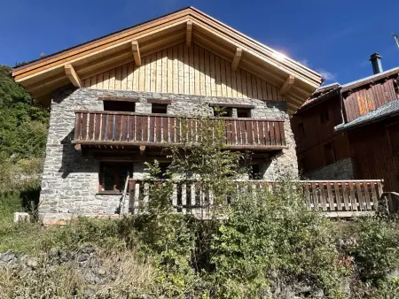 Chalet typique 8 personnes à Méribel, calme et pittoresque - Photo 1