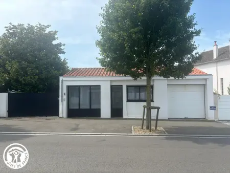 Maison rénovée proche plage avec cour privative, vélos et équipements bébé - Photo 28