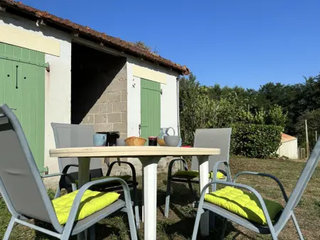 Maison cosy avec jardin entre canal et Loire, Gite 4 personnes à Diou - Photo 2