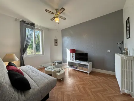 Maison cosy avec jardin entre canal et Loire, Gite 4 personnes à Diou - Photo 6