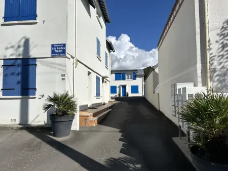 Appartement RDC près de la plage avec terrasse et Wi-Fi - Photo 20