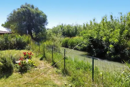 holiday home Salin-de-Giraud, Maison de vacances en Camargue avec piscine - Photo 14