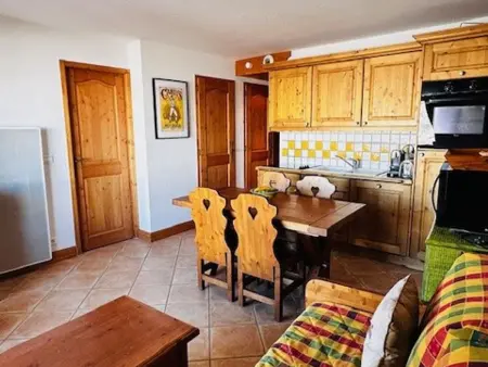 Appartement skis aux pieds 6 pers avec piscine et parking à Arc 1800 - Photo 2