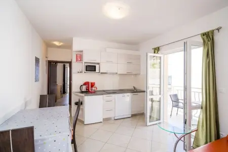 Villa Samba -  Luxury One-Bedroom Apartment with Balcony and Sea View, Villa Samba -  Luxury One-Bedroom Apartment with Balcony and Sea View - Photo 7