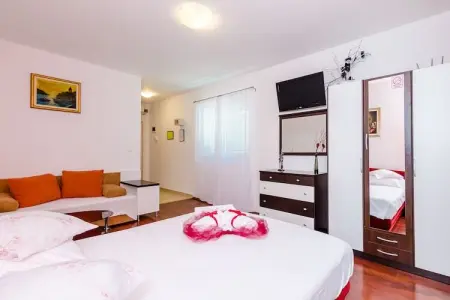 Apartments Aura - Comfort Studio Apartment 3 with shared swimming pool, Apartments Aura - Comfort Studio Apartment 3 with shared swimming pool - Photo 57