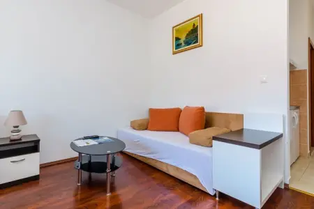 Apartments Aura - Comfort Studio Apartment 7 with shared swimming pool, Apartments Aura - Comfort Studio Apartment 7 with shared swimming pool - Photo 51