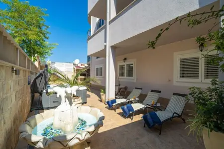 Apartments Aura - Comfort Studio Apartment 5 with shared swimming pool, Apartments Aura - Comfort Studio Apartment 5 with shared swimming pool - Photo 37