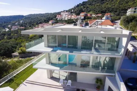 Villa Dupcic - Five-Bedroom Villa with Private Pool and Sea View, Five Bedroom Villa with Private Pool & Sea View - Photo 3