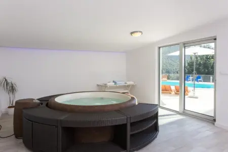 Villa Dupcic - Five-Bedroom Villa with Private Pool and Sea View, Five Bedroom Villa with Private Pool & Sea View - Photo 15