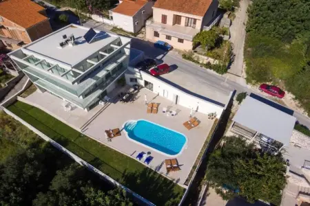 Villa Dupcic - Five-Bedroom Villa with Private Pool and Sea View, Five Bedroom Villa with Private Pool & Sea View - Photo 36