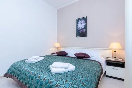 Apartments Nicol - Two-Bedroom Apartment with Balcony and Sea View, Apartments Nicol - Two-Bedroom Apartment with Balcony and Sea View - Photo 6