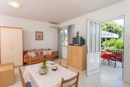 Apartments Miljan Popovic - Studio Apartment with Terrace, Apartments Miljan Popovic - Studio Apartment with Terrace - Photo 1