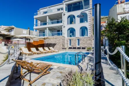 Apartments Villa Capitano - Two Bedroom Apartment with Balcony and Sea View (CRNI), Apartments Villa Capitano - Two Bedroom Apartment with Balcony and Sea View (CRNI) - Photo 17