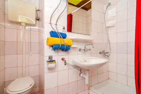 Apartments & Rooms Mihajica- Standard Double or Twin Room with Balcony and Sea View, Apartments & Rooms Mihajica- Standard Double or Twin Room with Balcony and Sea View - Photo 8