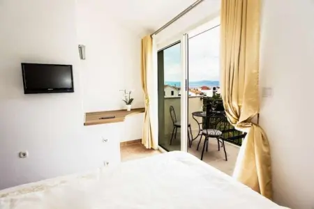 Villa Suzy Lux- Duplex Two Bedroom Villa with Swimming Pool and Sea View, Villa Suzy Lux- Duplex Two Bedroom Villa with Swimming Pool and Sea View - Photo 11