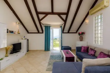 Apartment Alba- Duplex Two Bedroom Apartment with Shared Pool and Sea View, Apartment Alba- Duplex Two Bedroom Apartment with Shared Pool and Sea View - Photo 1