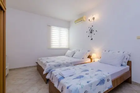 Apartment Alba- Duplex Two Bedroom Apartment with Shared Pool and Sea View, Apartment Alba- Duplex Two Bedroom Apartment with Shared Pool and Sea View - Photo 19
