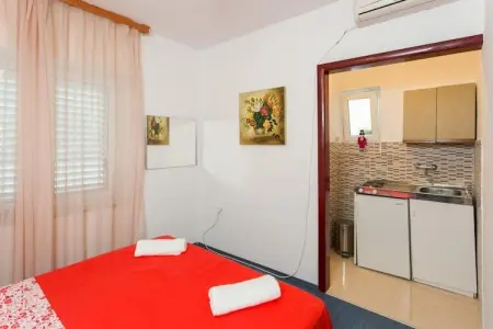 Guest House Kusalo- Studio Apartment with Patio (Studio 1), Guest House Kusalo- Studio Apartment with Patio (Studio 1) - Photo 2