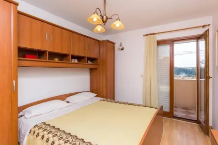 Apartment Jele - Two Bedroom Apartment with Balcony and Garden View, Apartment Jele - Two Bedroom Apartment with Balcony and Garden View - Photo 10