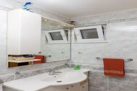 Apartment Jele - Two Bedroom Apartment with Balcony and Garden View, Apartment Jele - Two Bedroom Apartment with Balcony and Garden View - Photo 15