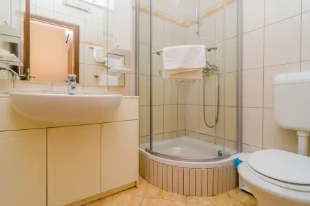 Hotel Pansion Villa Antonio - Standard Double Room 1, Hotel Pansion Villa Antonio - Standard Double Room 1 - Photo 7