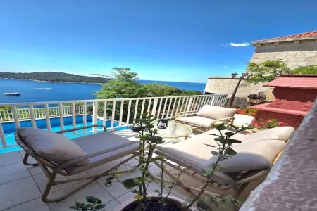 Villa Adrian - Six Bedroom Villa with Swimming pool and Sea View, Villa Adrian - Six Bedroom Villa with Swimming pool and Sea View - Photo 61