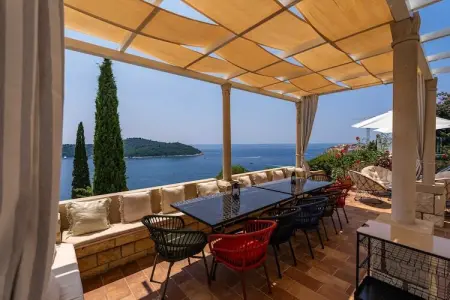 Villa Adrian - Six Bedroom Villa with Swimming pool and Sea View, Villa Adrian - Six Bedroom Villa with Swimming pool and Sea View - Photo 84