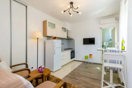 Apartments Knego - One Bedroom Apartment with Balcony and Sea View, Apartments Knego - One Bedroom Apartment with Balcony and Sea View - Photo 3