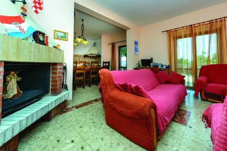 Villa Anka - Five-Bedroom Villa with Terrace and Swimming Pool, Villa Anka - Five-Bedroom Villa with Terrace and Swimming Pool - Photo 8