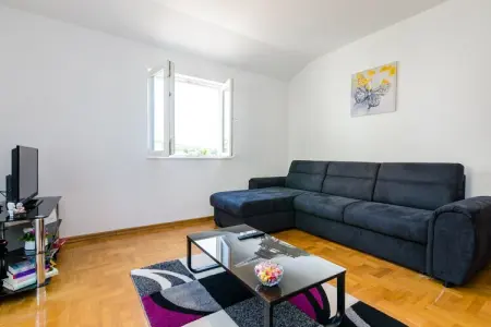 Ana Apartment - One Bedroom Apartment with Balcony, Ana Apartment - One Bedroom Apartment with Balcony - Photo 3