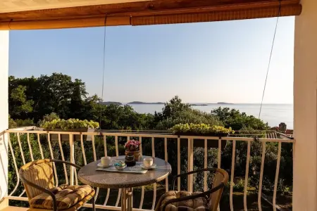 Apartments Belenum - Double Room with Balcony and Sea View (no.2), Apartments Belenum - Double Room with Balcony and Sea View (no.2) - Photo 4