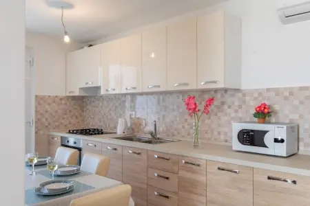 Apartment Nike - Two-Bedroom Apartment with Terrace, Apartment Nike - Two-Bedroom Apartment with Terrace - Photo 3