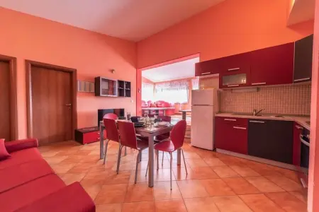 Apartments Karen - Comfort Two Bedroom Apartment with Balcony (A4), Apartments Karen - Comfort Two Bedroom Apartment with Balcony (A4) - Photo 2