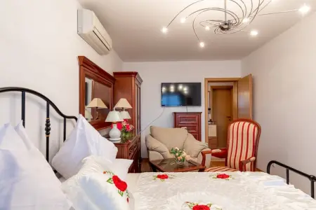Apartment Viva la Vita - Two-Bedroom Apartment with Shared Pool, Apartment Viva la Vita - Two-Bedroom Apartment with Shared Pool - Photo 5