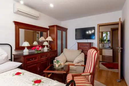 Apartment Viva la Vita - Two-Bedroom Apartment with Shared Pool, Apartment Viva la Vita - Two-Bedroom Apartment with Shared Pool - Photo 10