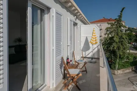 Apartment Dolce -  Two Bedroom Apartment with Balcony and Sea View, Apartment Dolce -  Two Bedroom Apartment with Balcony and Sea View - Photo 11