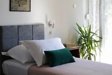 Luxury Suite Jasmin-Two Bedroom Suite with Hot Tub, Luxury Suite Jasmin-Two Bedroom Suite with Hot Tub - Photo 9