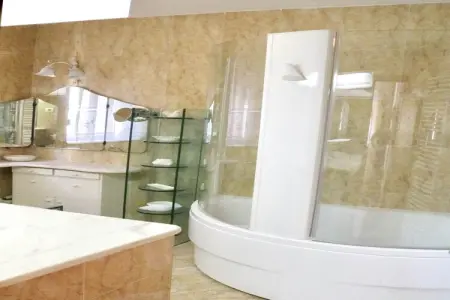 Luxury Suite Jasmin-Two Bedroom Suite with Hot Tub, Luxury Suite Jasmin-Two Bedroom Suite with Hot Tub - Photo 15