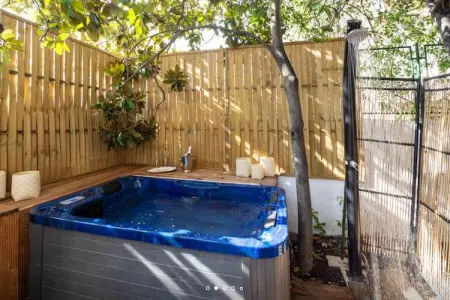 Luxury Suite Jasmin-Two Bedroom Suite with Hot Tub, Luxury Suite Jasmin-Two Bedroom Suite with Hot Tub - Photo 29