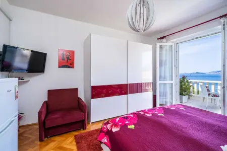 Apartments & Rooms Mara & Petrunjela - Studio Apartment with Balcony and Sea View (Studio s balkonom) - BR. 2, Apartments & Rooms Mara & Petrunjela - Studio Apartment with Balcony and Sea View - Photo 4