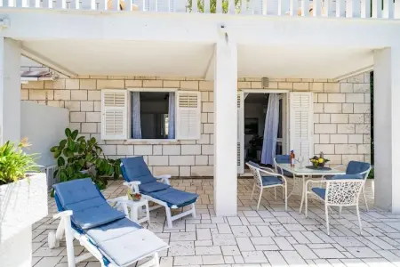 Apartments & Rooms Mara & Petrunjela - Two Bedroom Apartment with Terrace and Sea View (Apartman s 2 spavaće sobe) - BR. 5, Apartments & Rooms Mara & Petrunjela - Two Bedroom Apartment with Terrace and Sea View - Photo 53