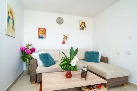 Apartments & Rooms Mara & Petrunjela - One Bedroom Apartment with Garden  (Apartman s pogledom na vrt) - BR. 6, Apartments & Rooms Mara & Petrunjela - One Bedroom Apartment with Garden - Photo 1