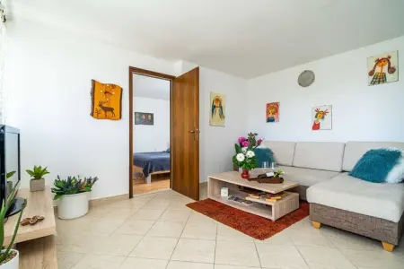 Apartments & Rooms Mara & Petrunjela - One Bedroom Apartment with Garden  (Apartman s pogledom na vrt) - BR. 6, Apartments & Rooms Mara & Petrunjela - One Bedroom Apartment with Garden - Photo 5