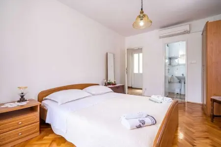 Apartments Zarac - One Bedroom Apartment with Balcony and Sea View (Milanka), Apartments Zarac - One Bedroom Apartment with Balcony and Sea View (Milanka) - Photo 8