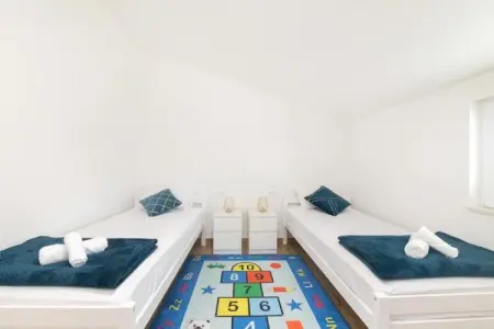 Apartments Mistral - Three Bedroom Apartment with Balcony and Shared Swimming Pool A2, Apartments Mistral - Three Bedroom Apartment with Balcony and Shared Pool - Photo 5