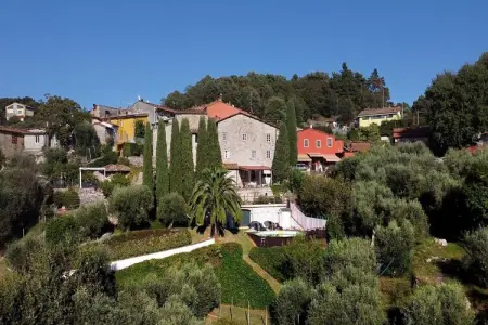 Borgo Bucatra Tramonto, Maison en pierre à Chiatri avec vue sur lac - Photo 3