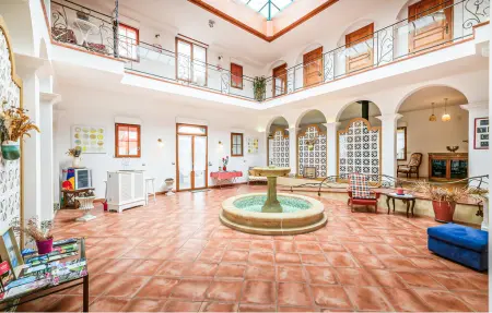 Maison 17 personnes à Saint Cyr Sur Loire - Photo 1